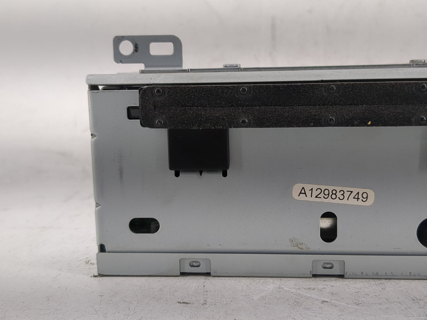 2015-2016 Ford Focus Radio AM FM Cd Player Receiver Replacement P/N:FM5T-19C107-KC Fits Fits 2015 2016 OEM Used Auto Parts -