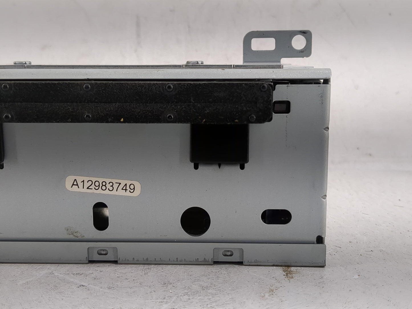 2015-2016 Ford Focus Radio AM FM Cd Player Receiver Replacement P/N:FM5T-19C107-KC Fits Fits 2015 2016 OEM Used Auto Parts -