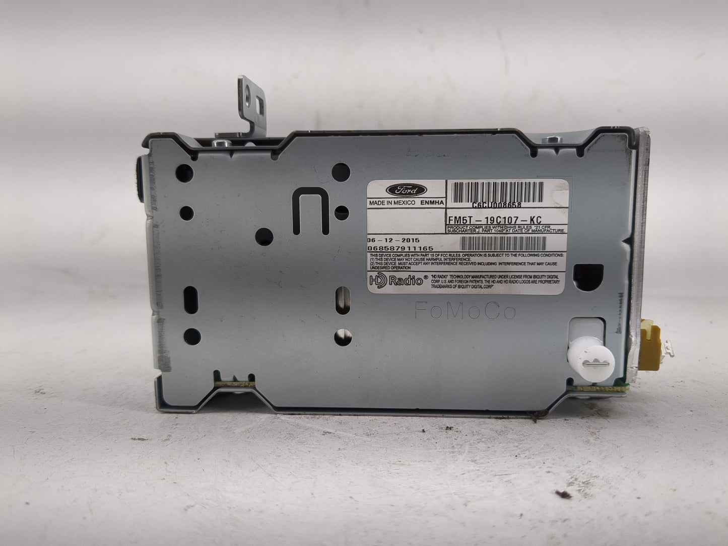 2015-2016 Ford Focus Radio AM FM Cd Player Receiver Replacement P/N:FM5T-19C107-KC Fits Fits 2015 2016 OEM Used Auto Parts -