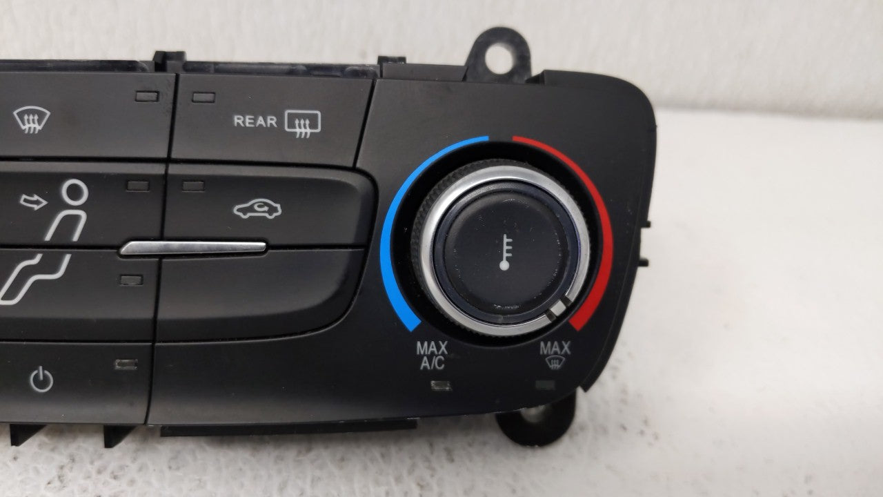 2015-2018 Ford Focus Climate Control Module Temperature AC/Heater Replacement P/N:F1ET-19980-JF F1ET-19980-JJ Fits OEM Used 
