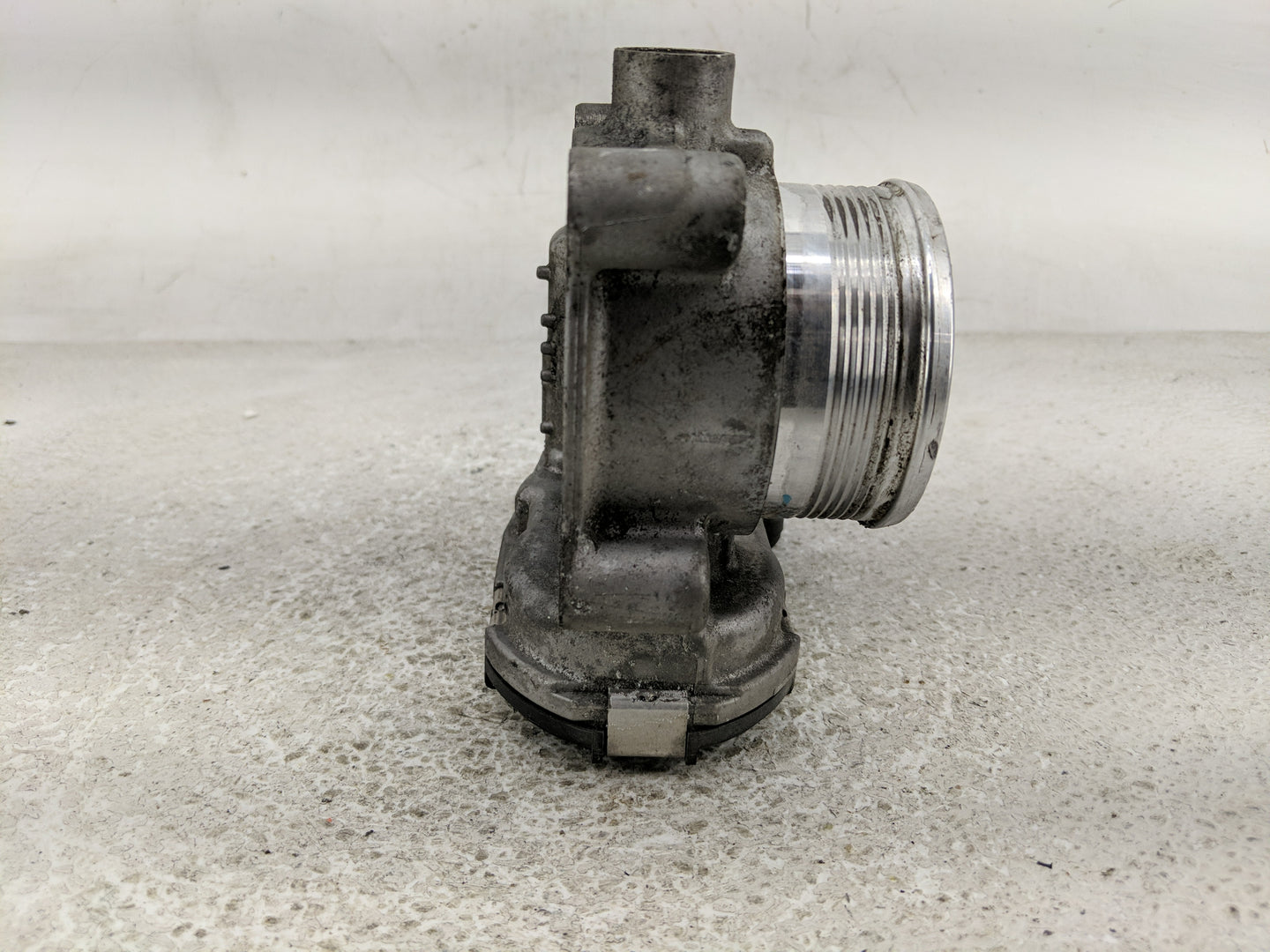 2014-2018 Ford Focus Throttle Body P/N:0 280 750 576 DS7E-9F991-BB Fits Fits 2014 2015 2016 2017 2018 2019 2020 2021 2022 OE