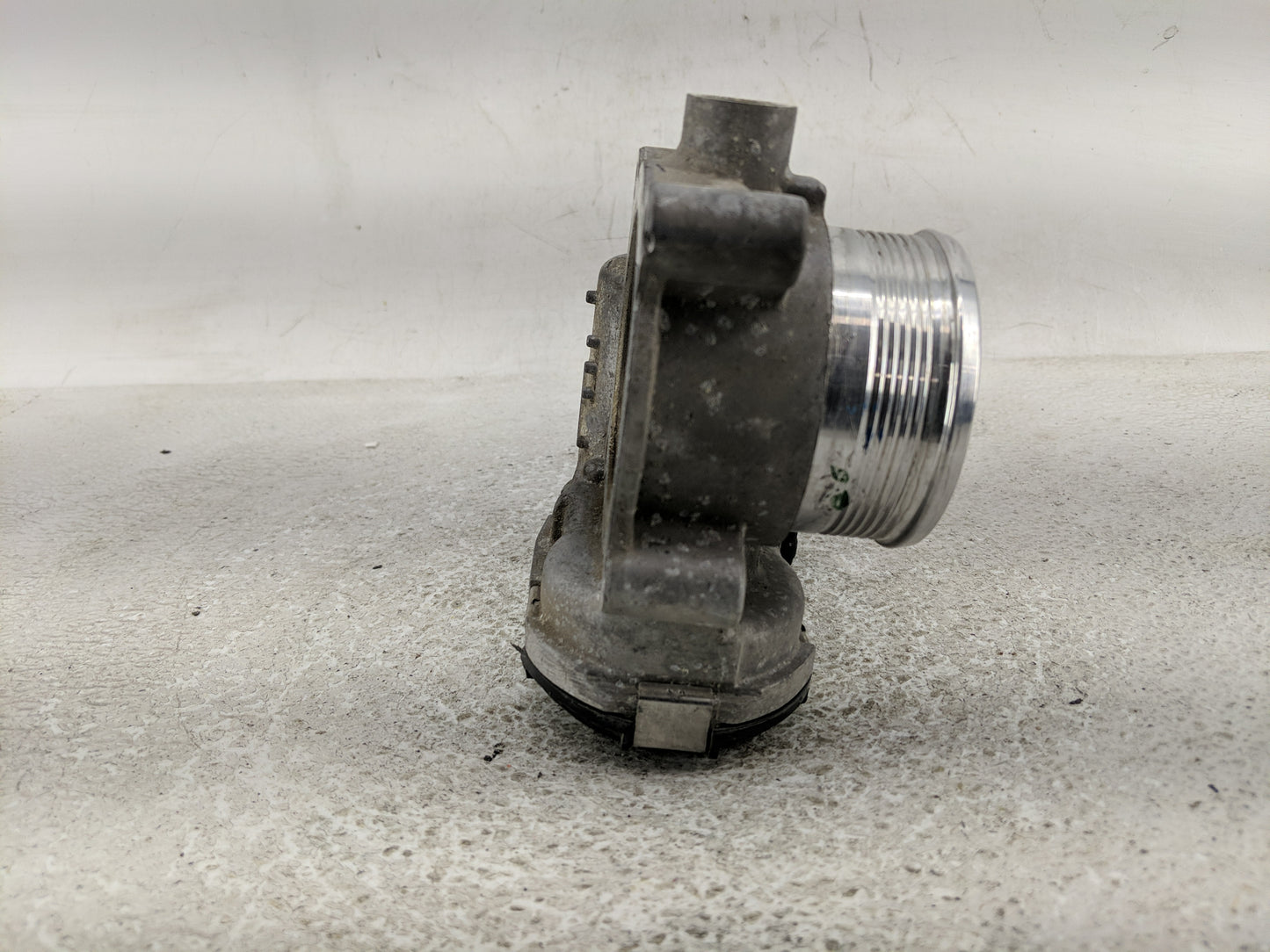 2014-2018 Ford Focus Throttle Body P/N:0 280 750 576 DS7E-9F991-BB Fits Fits 2014 2015 2016 2017 2018 2019 2020 2021 2022 OE