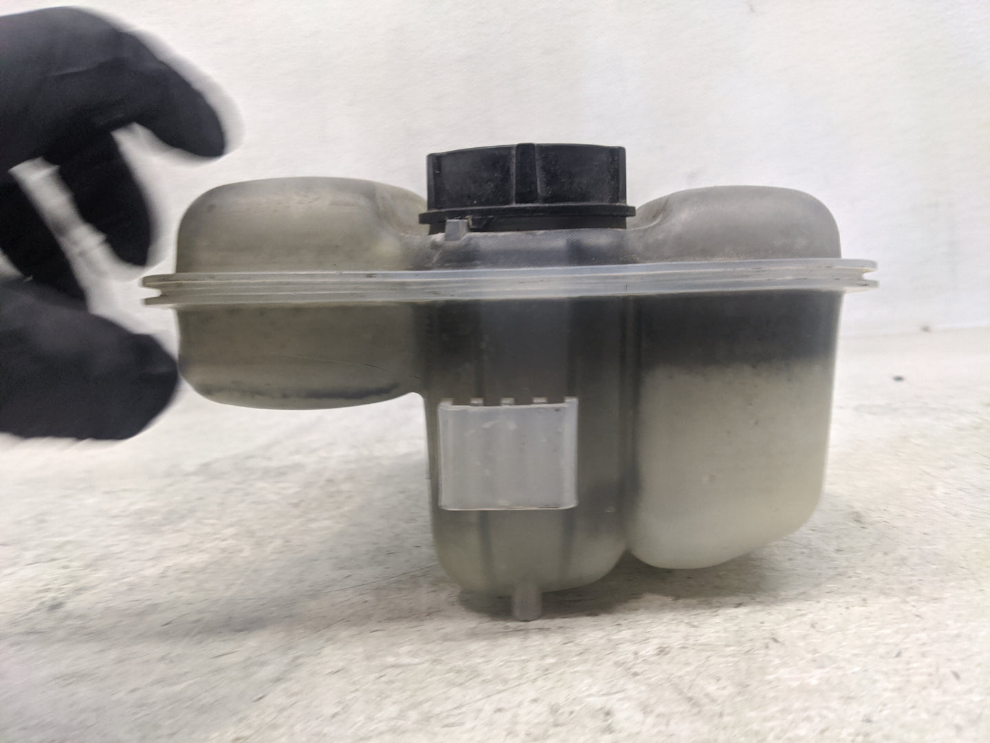 2012-2018 Ford Focus Radiator Coolant Overflow Expansion Tank Bottle 1367050 - Oemusedautoparts1.com