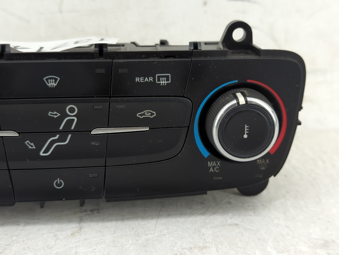 2015-2018 Ford Focus Climate Control Module Temperature AC/Heater Replacement P/N:FIET 19980 F1ET 18549 Fits OEM Used Auto P