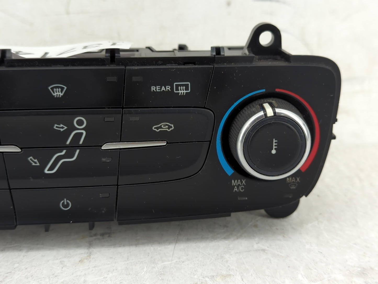 2015-2018 Ford Focus Climate Control Module Temperature AC/Heater Replacement P/N:FIET 19980 F1ET 18549 Fits OEM Used Auto P