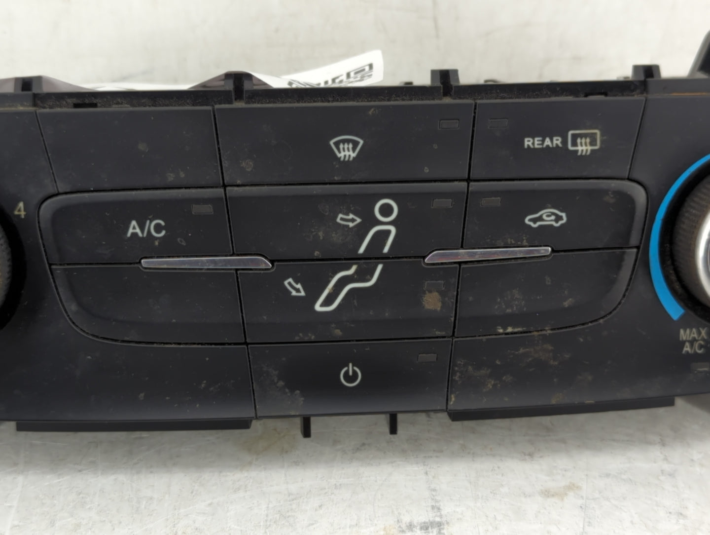 2015-2018 Ford Focus Climate Control Module Temperature AC/Heater Replacement P/N:F1ET-19980-JE Fits Fits 2015 2016 2017 201