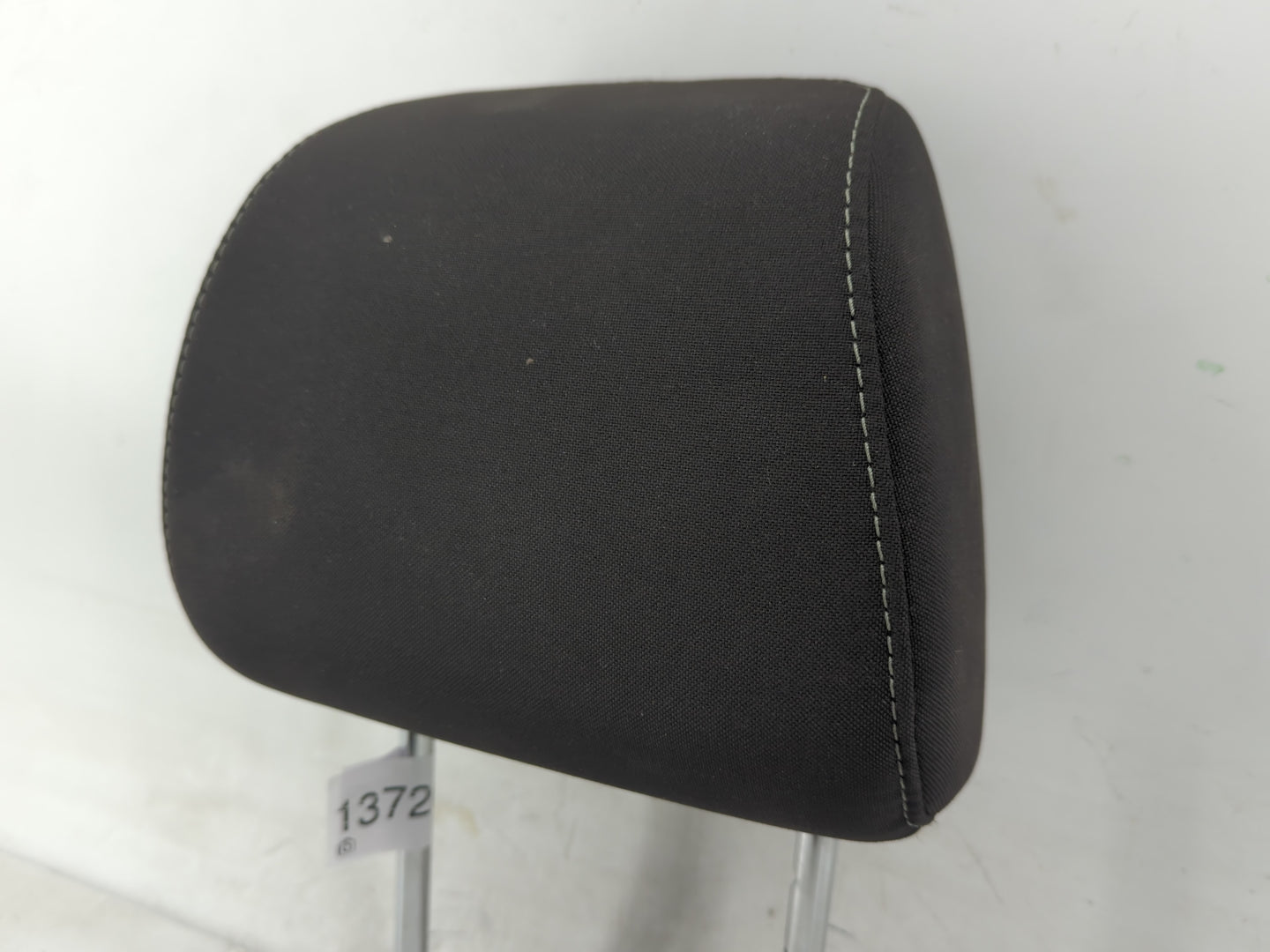 2015-2018 Ford Focus Headrest Head Rest Front Driver Passenger Seat - Oemusedautoparts1.com