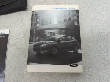 2015 Ford Focus Owners Manual Book Guide P/N:FM5J19A321AA OEM Used Auto Parts