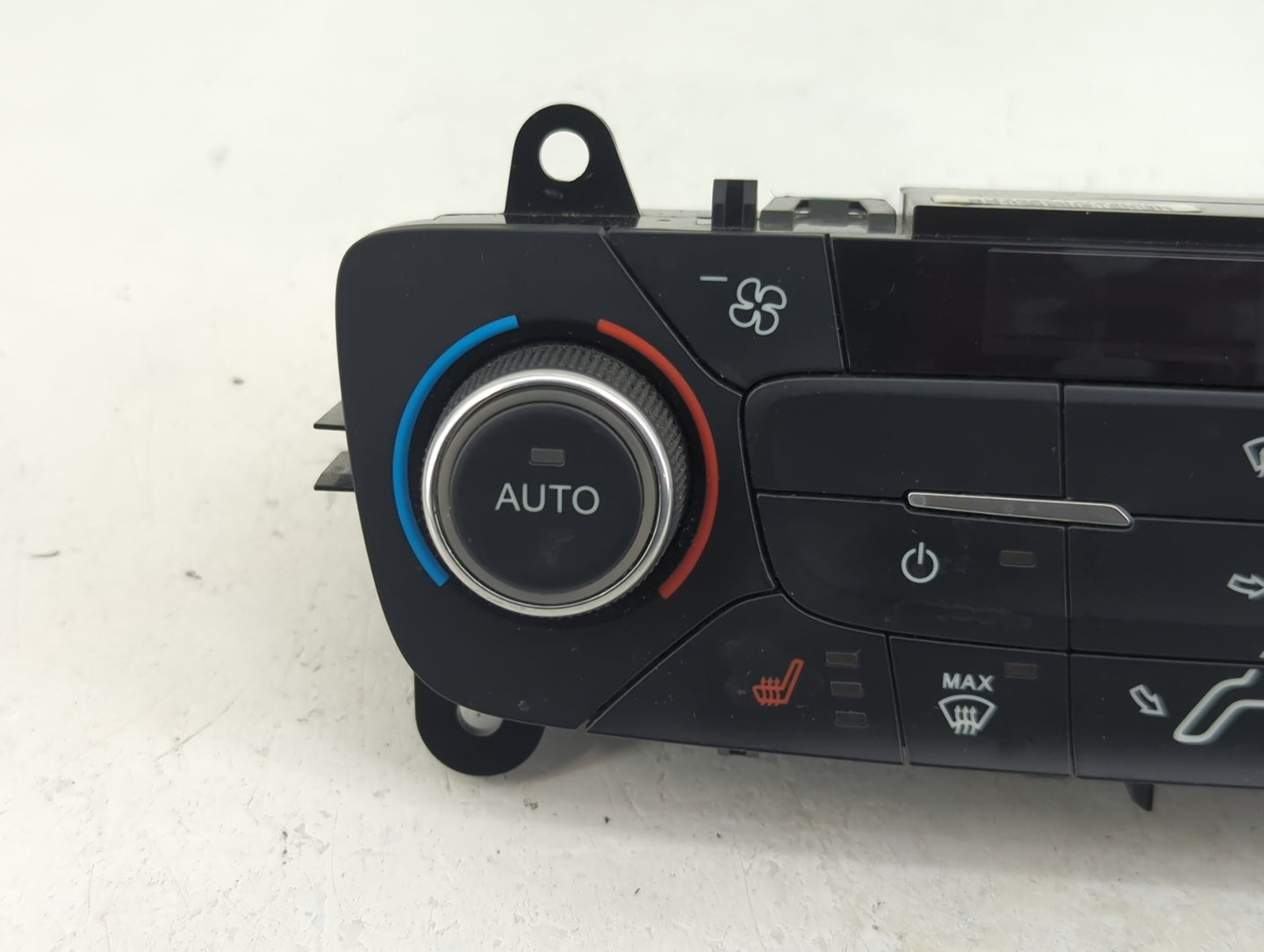2015-2018 Ford Focus Climate Control Module Temperature AC/Heater Replacement P/N:F1ET-18C612-CE Fits Fits 2015 2016 2017 20