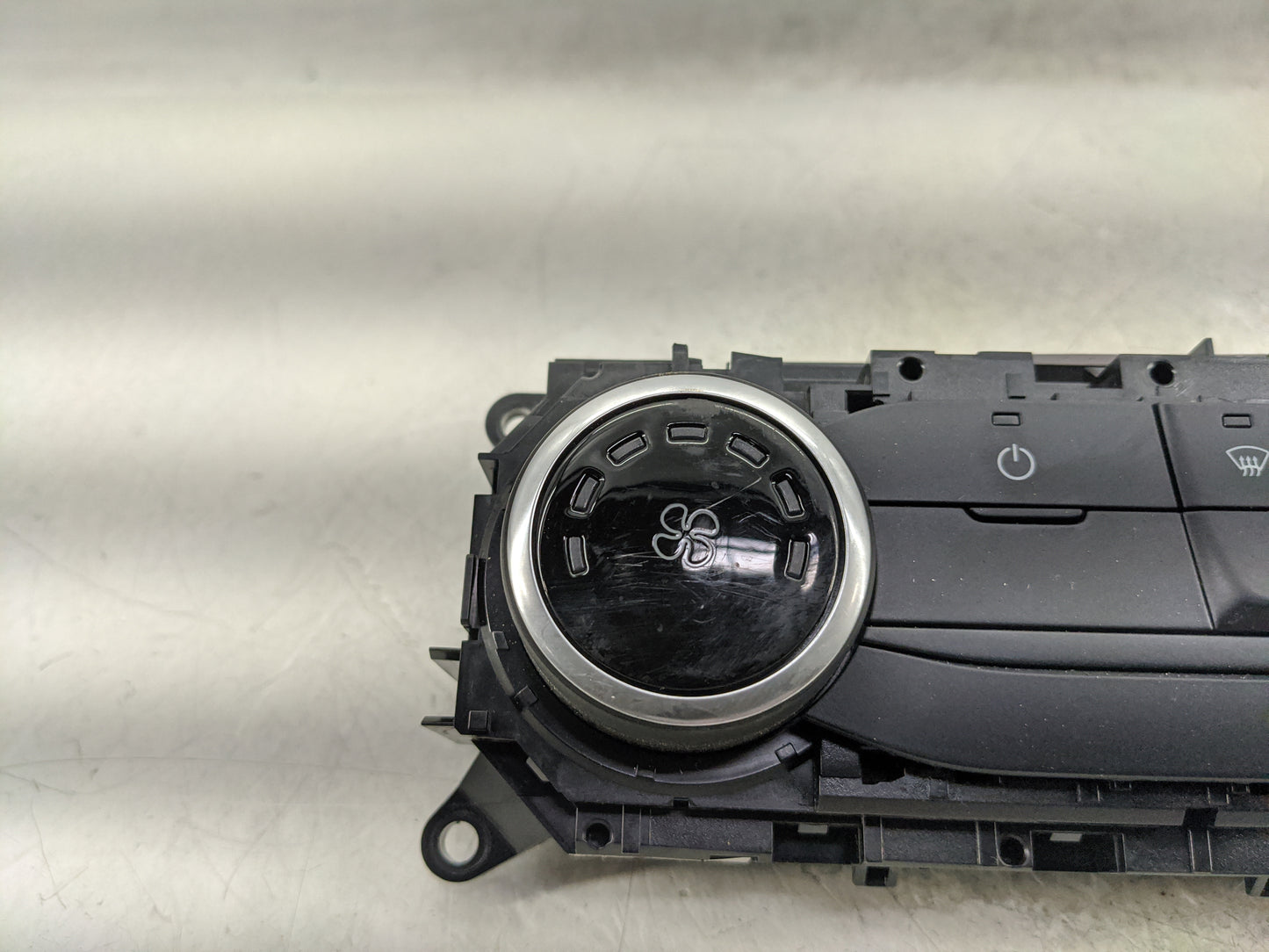 2015-2018 Ford Focus Climate Control Module Temperature AC/Heater Replacement P/N:E174042 Fits Fits 2015 2016 2017 2018 OEM 