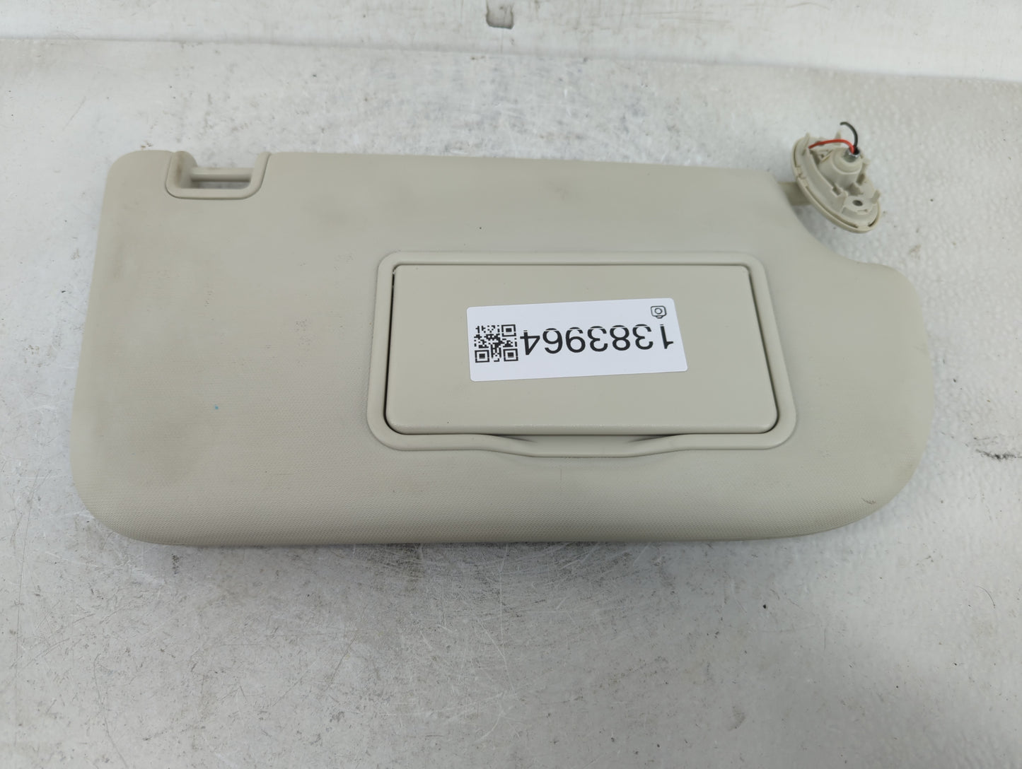 2013-2018 Ford Focus Sun Visor Shade Replacement Passenger Right Mirror Fits Fits 2013 2014 2015 2016 2017 2018 OEM Used Aut