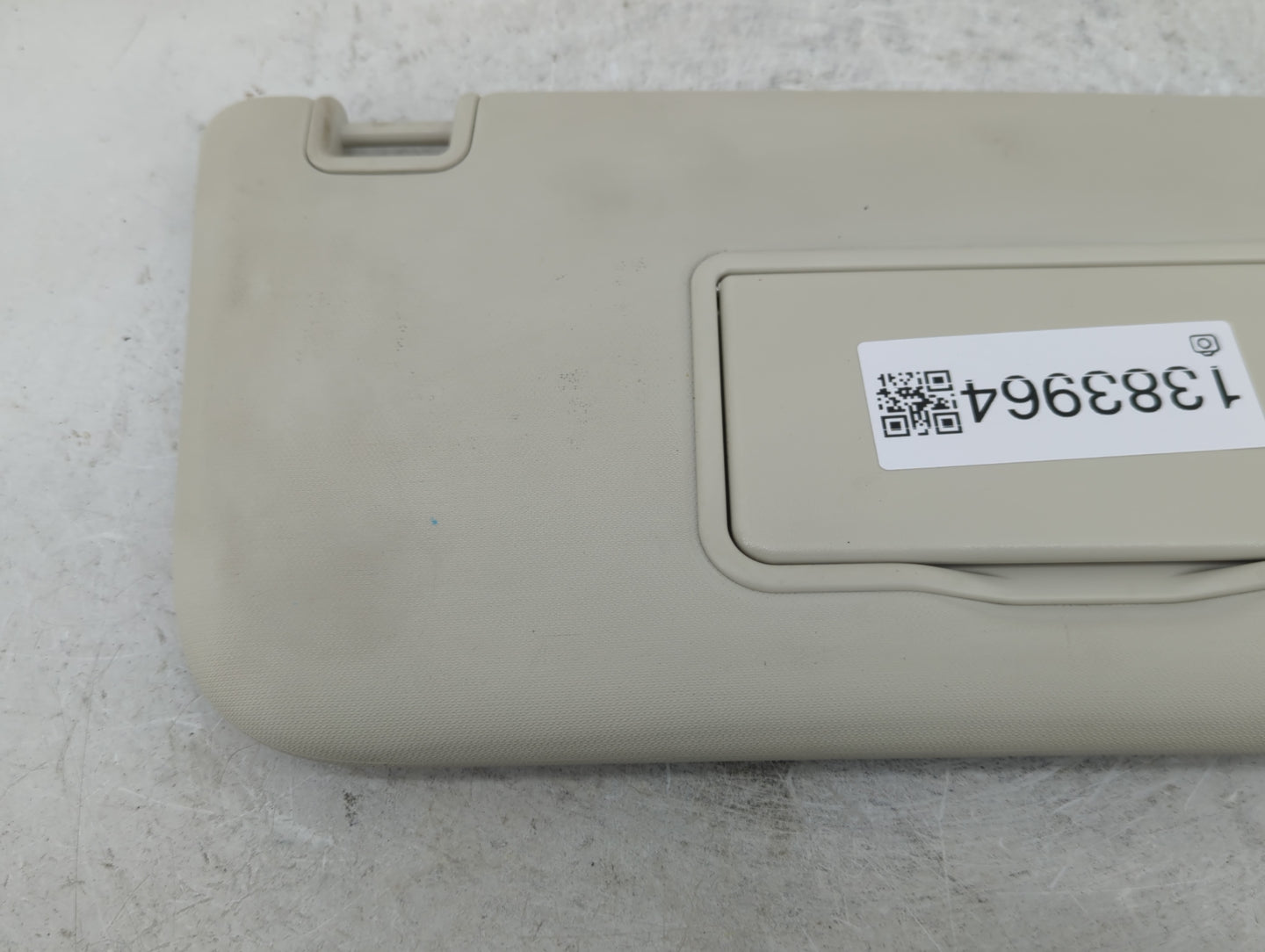 2013-2018 Ford Focus Sun Visor Shade Replacement Passenger Right Mirror Fits Fits 2013 2014 2015 2016 2017 2018 OEM Used Aut