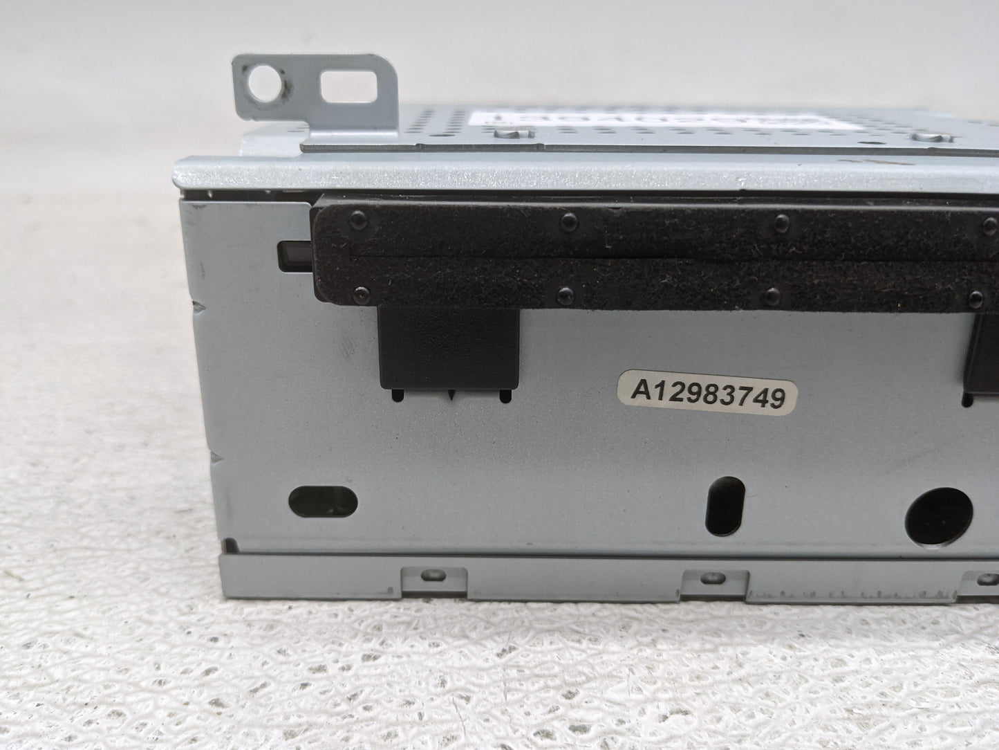 2015-2016 Ford Focus Radio AM FM Cd Player Receiver Replacement P/N:FM5T-19C107-KC Fits Fits 2015 2016 OEM Used Auto Parts -
