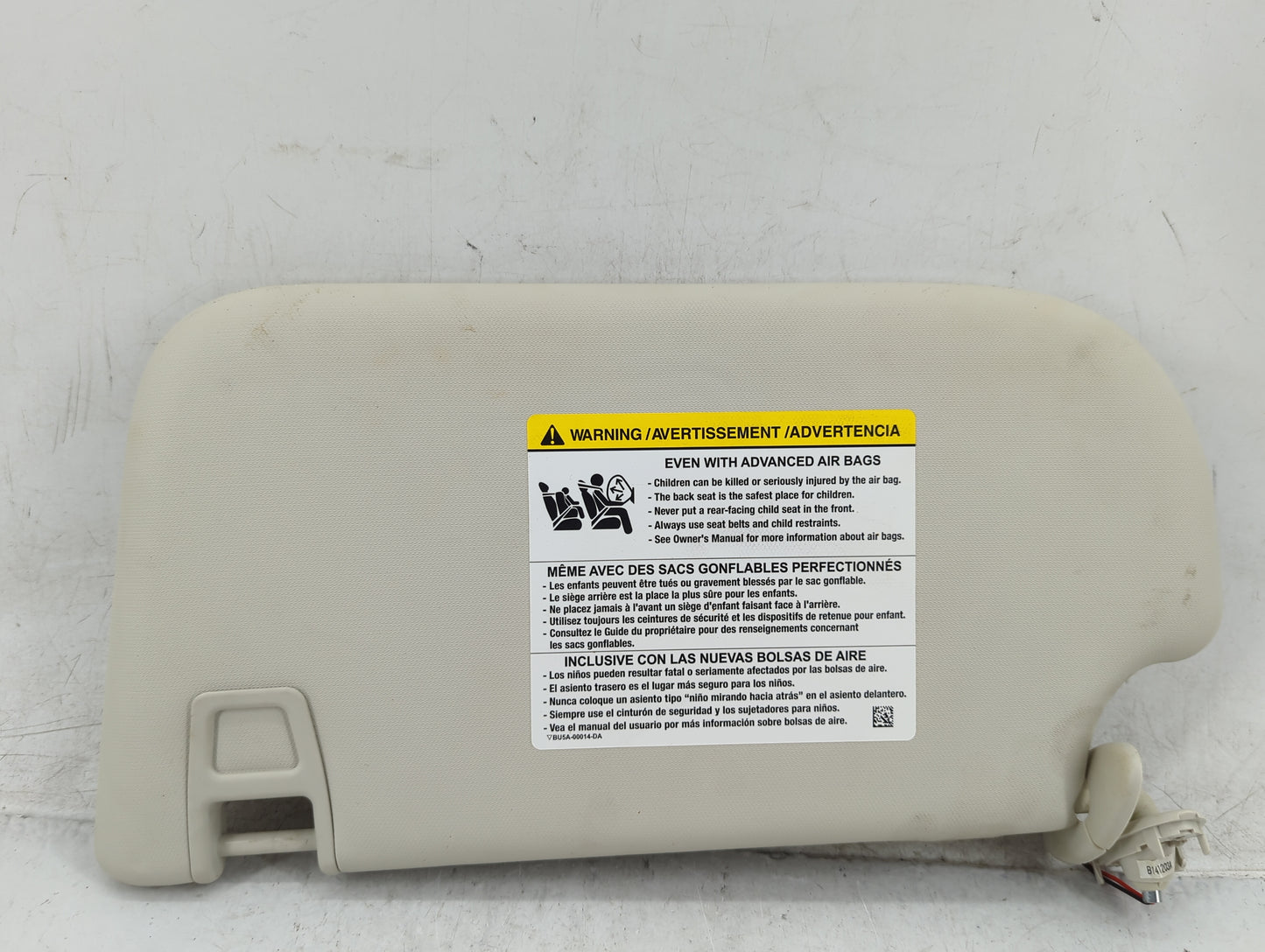 2013-2018 Ford Focus Sun Visor Shade Replacement Passenger Right Mirror Fits Fits 2013 2014 2015 2016 2017 2018 OEM Used Aut