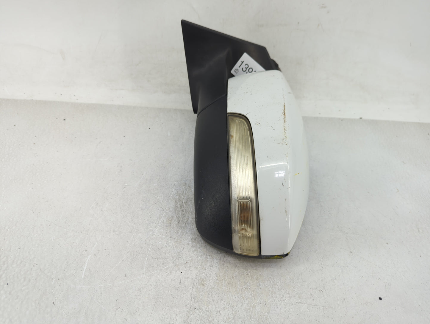 2015-2018 Ford Focus Driver Side View Mirror - Left Door Mirror OEM Used - Oemusedautoparts1.com