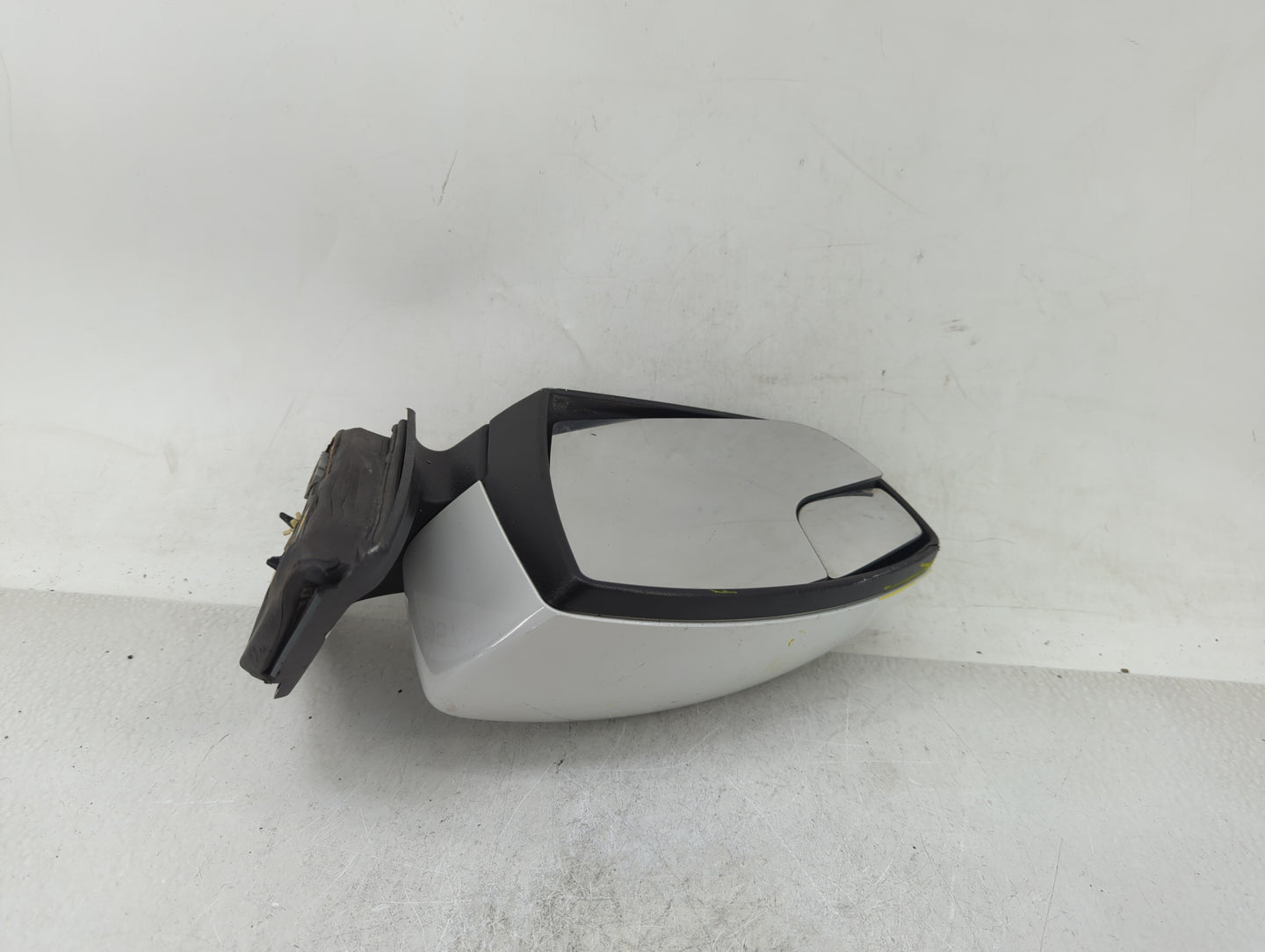 2015-2018 Ford Focus Driver Side View Mirror - Left Door Mirror OEM Used - Oemusedautoparts1.com
