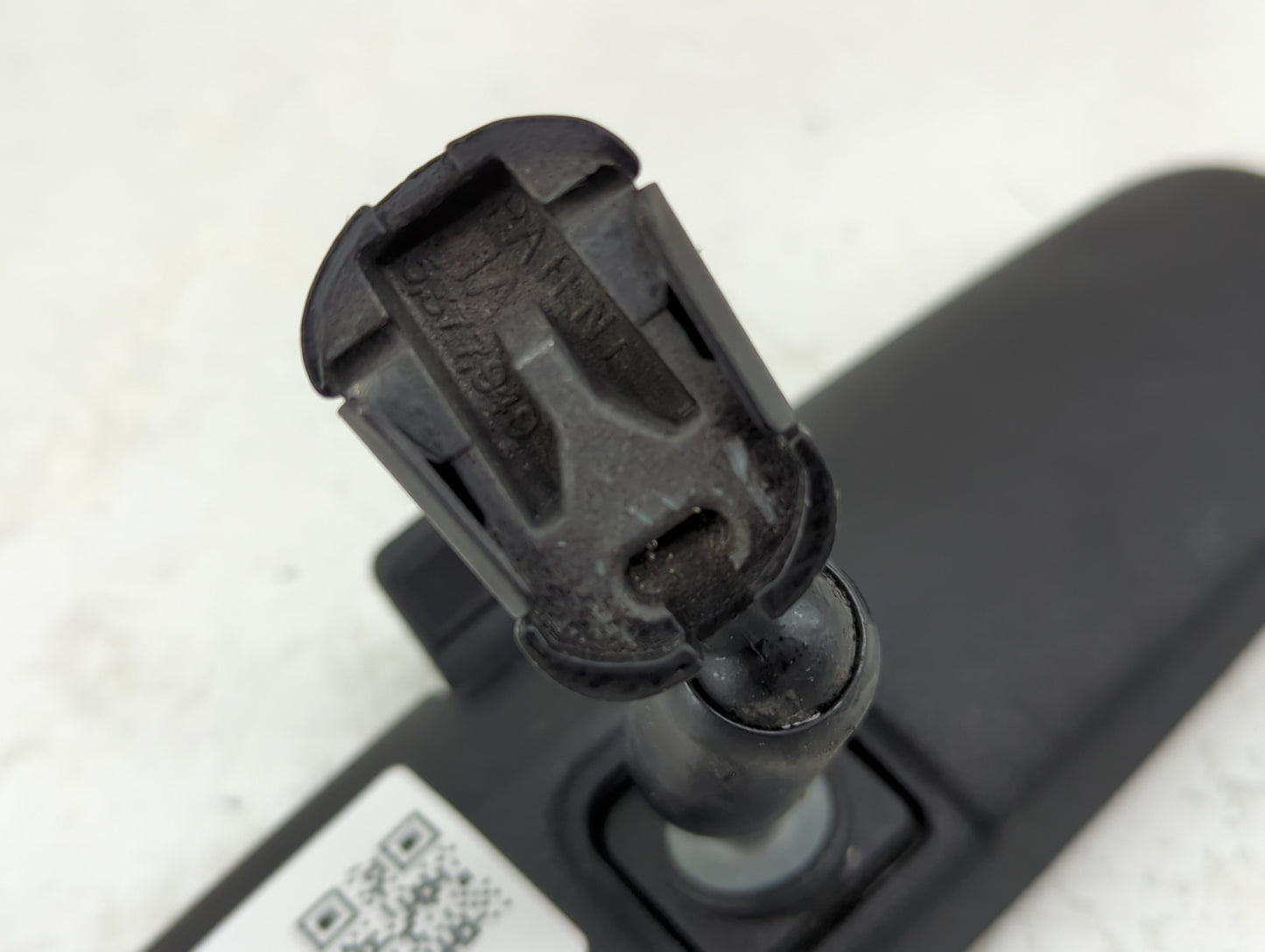 2010-2018 Ford Focus Interior Rear View Mirror Replacement OEM P/N:E8011681 Fits OEM Used Auto Parts - Oemusedautoparts1.com