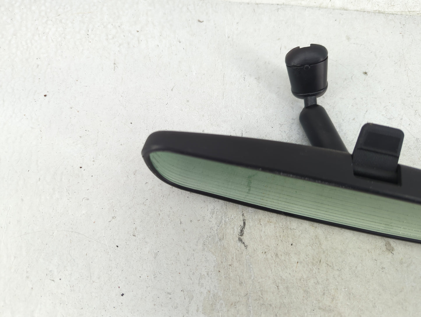 2010-2018 Ford Focus Interior Rear View Mirror Replacement OEM P/N:A048070 Fits OEM Used Auto Parts - Oemusedautoparts1.com