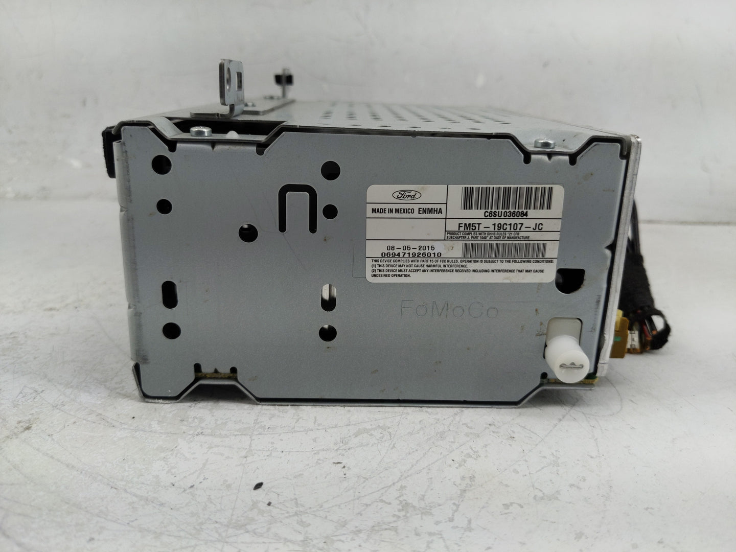 2015-2016 Ford Focus Radio AM FM Cd Player Receiver Replacement P/N:FM5T-19C107-JC Fits Fits 2015 2016 OEM Used Auto Parts -