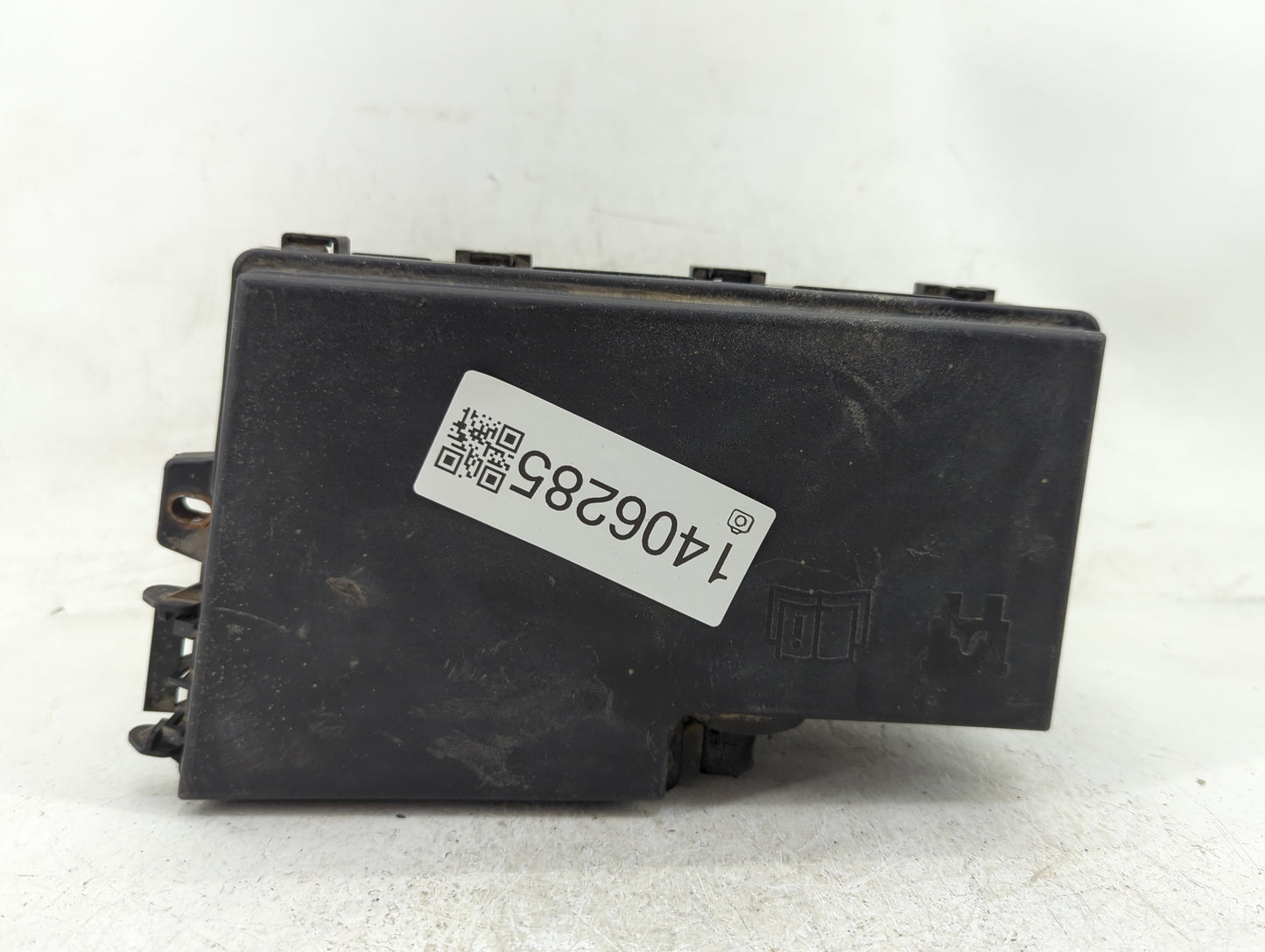 2015 Ford Focus Fusebox Fuse Box Panel Relay Module P/N:AV6T-14A142-AB Fits OEM Used Auto Parts - Oemusedautoparts1.com