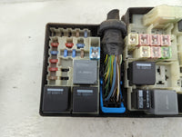 2015 Ford Focus Fusebox Fuse Box Panel Relay Module P/N:19197 000 001 AV6T-14A076-AB, 21090 000 001 Fits OEM Used Auto Parts