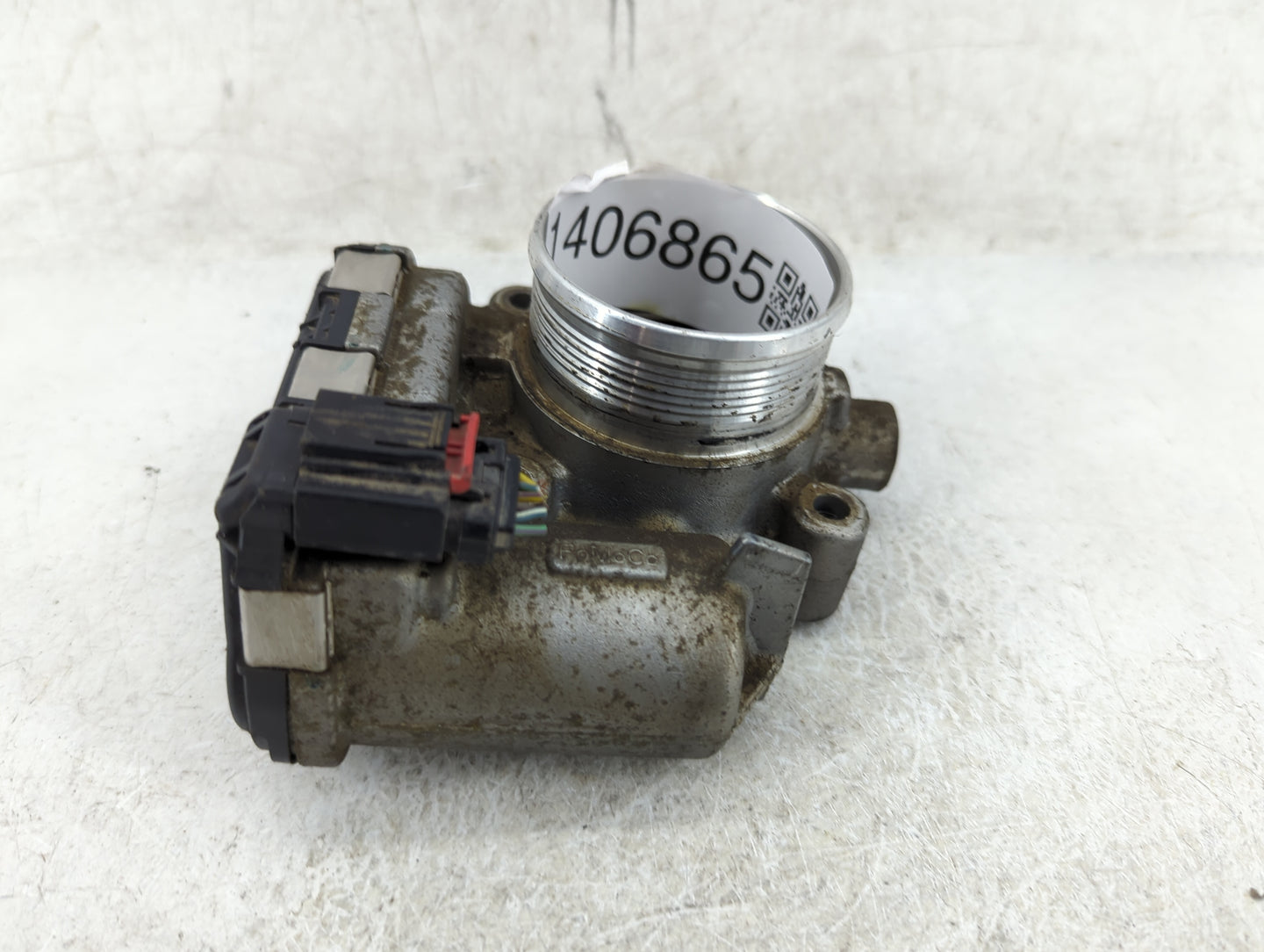 2014-2018 Ford Focus Throttle Body P/N:DS7E-9F991-BB Fits Fits 2014 2015 2016 2017 2018 2019 2020 2021 2022 OEM Used Auto Pa