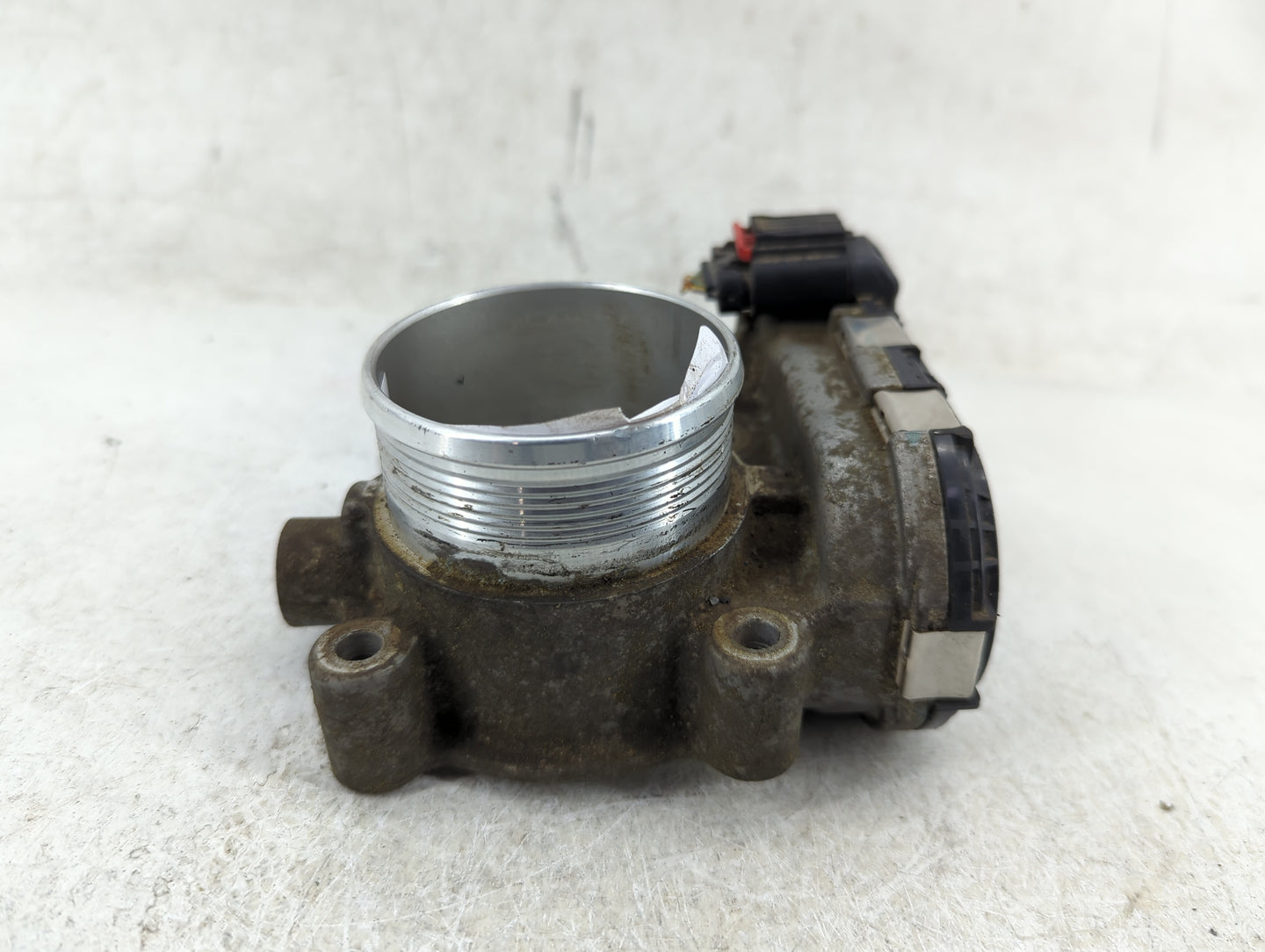 2014-2018 Ford Focus Throttle Body P/N:DS7E-9F991-BB Fits Fits 2014 2015 2016 2017 2018 2019 2020 2021 2022 OEM Used Auto Pa