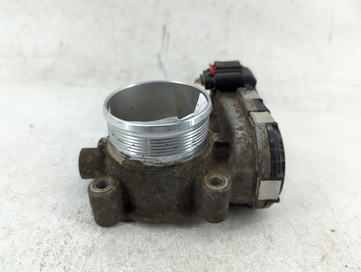 2014-2018 Ford Focus Throttle Body P/N:DS7E-9F991-BB Fits Fits 2014 2015 2016 2017 2018 2019 2020 2021 2022 OEM Used Auto Pa