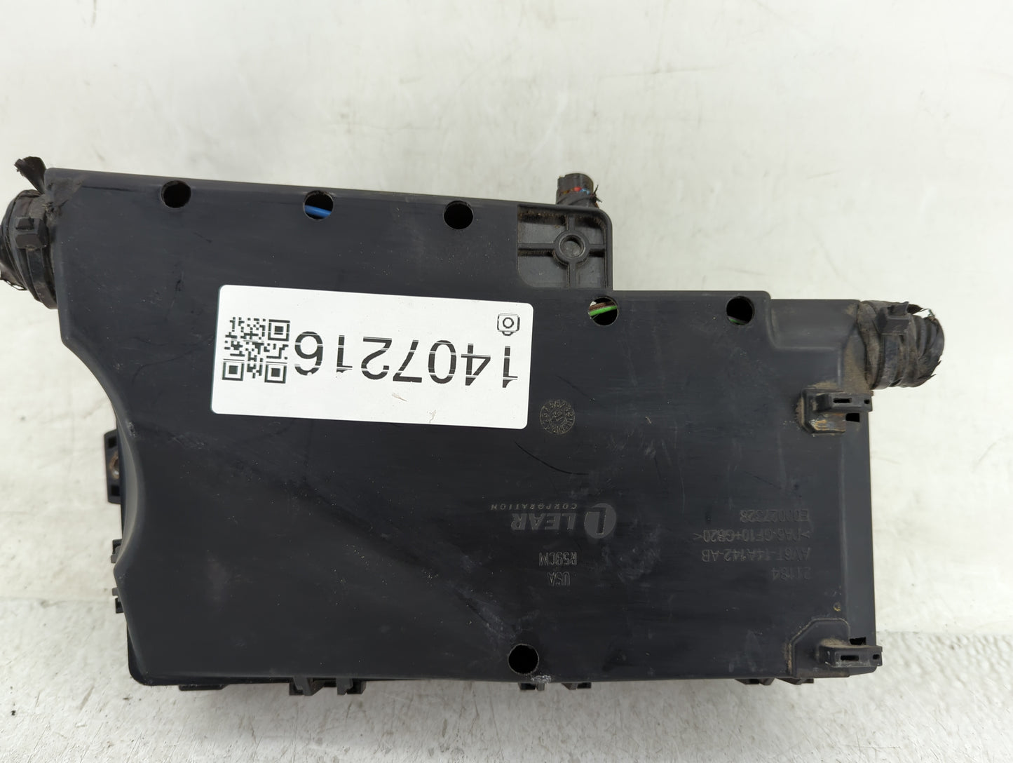 2015 Ford Focus Fusebox Fuse Box Panel Relay Module P/N:AV6T-14A142-AB Fits OEM Used Auto Parts - Oemusedautoparts1.com