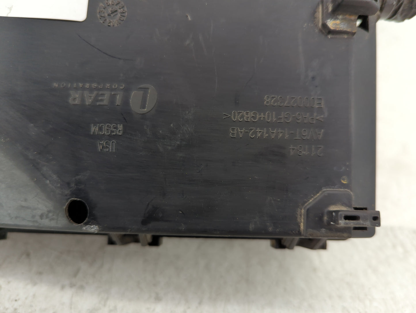 2015 Ford Focus Fusebox Fuse Box Panel Relay Module P/N:AV6T-14A142-AB Fits OEM Used Auto Parts - Oemusedautoparts1.com