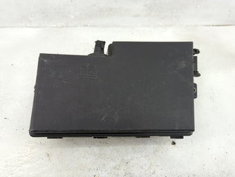compare product 2015 Ford Focus Fusebox Fuse Box Panel Relay Module P/N:AV6T-14A076-AB 21090 000 001 Fits OEM Used Auto Parts