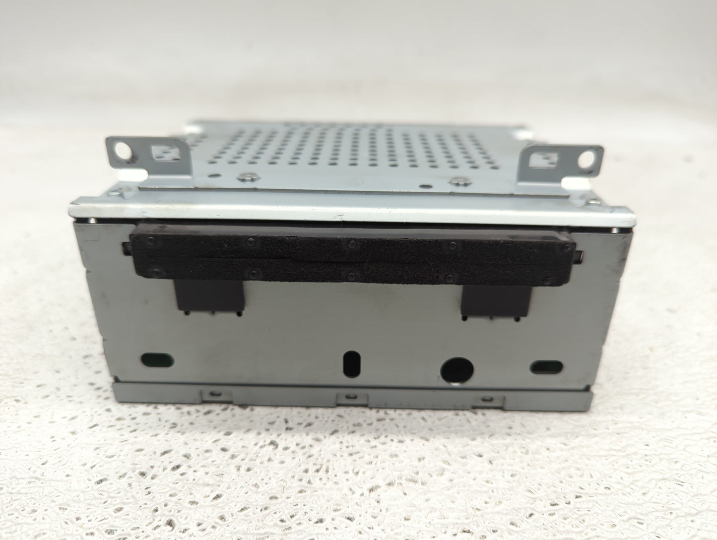 2015-2016 Ford Focus Radio AM FM Cd Player Receiver Replacement P/N:FM5T-19C107-JB Fits Fits 2015 2016 OEM Used Auto Parts -