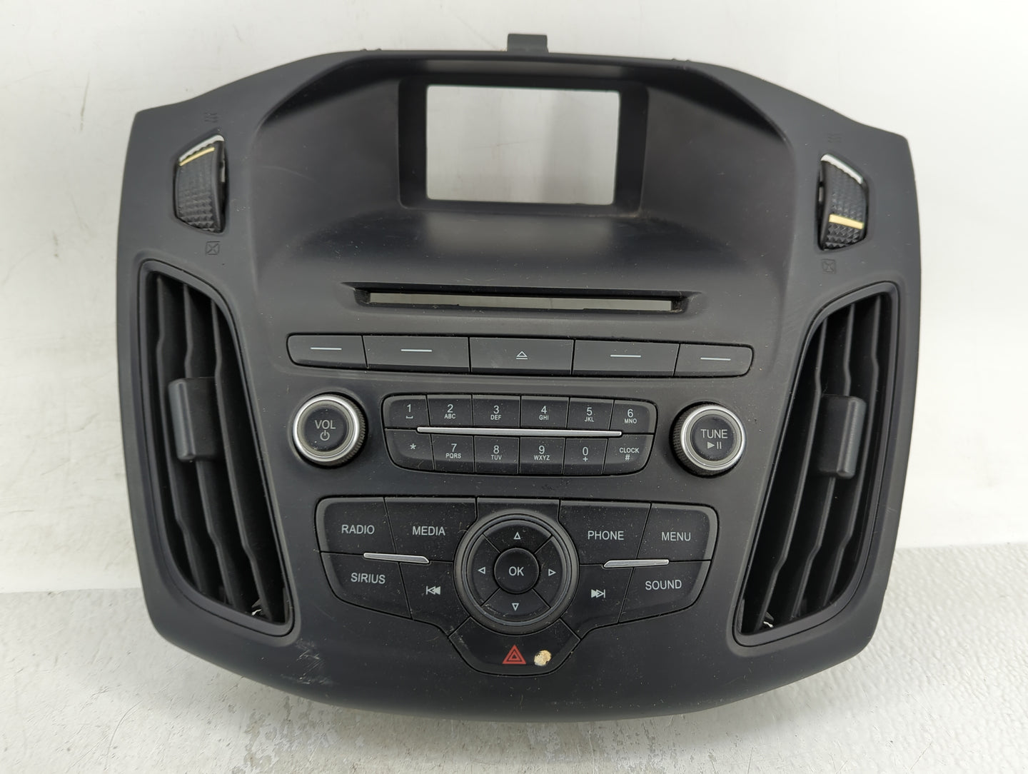 2015-2018 Ford Focus Radio Control Panel - Oemusedautoparts1.com