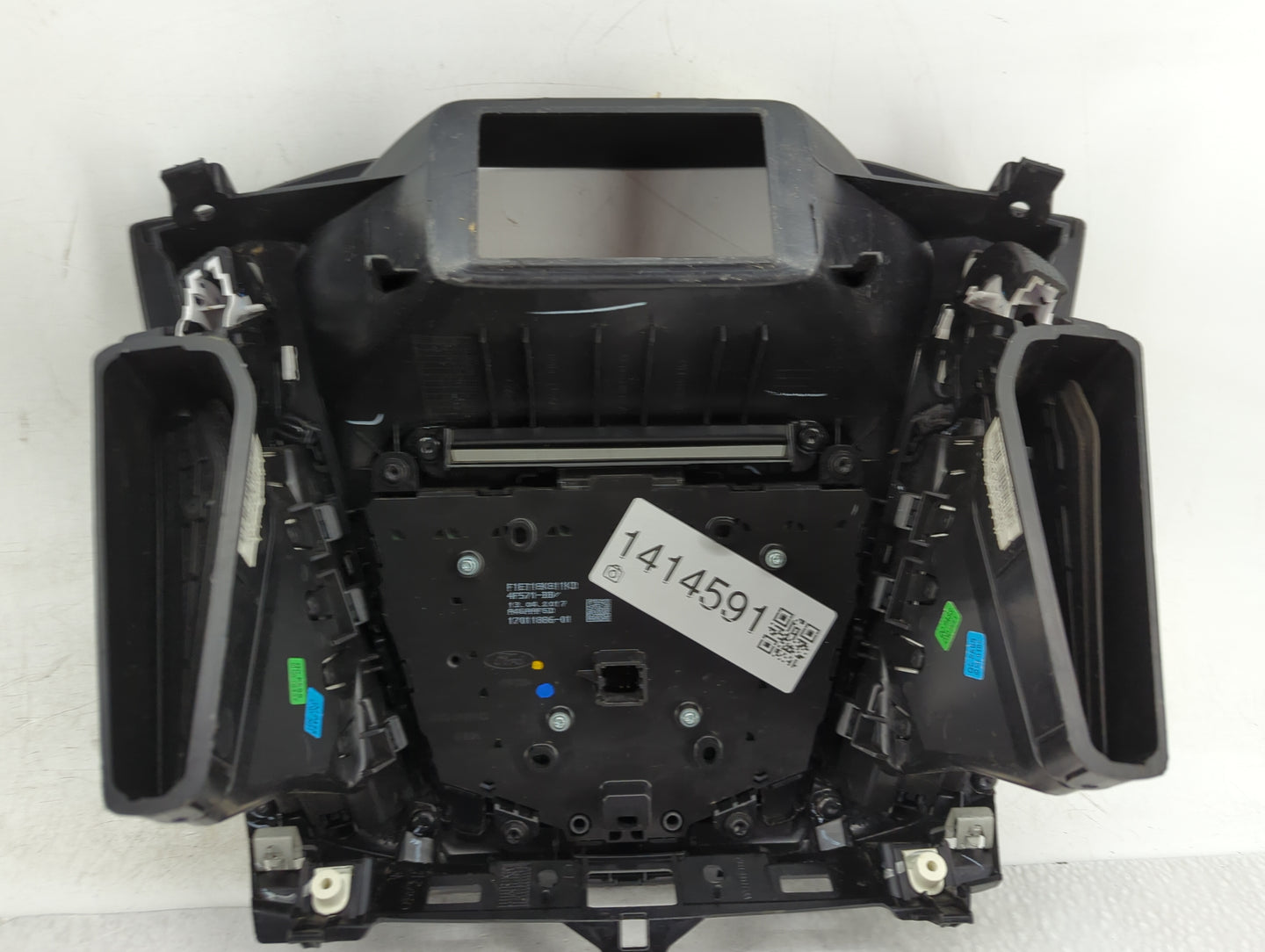 2015-2018 Ford Focus Radio Control Panel - Oemusedautoparts1.com