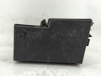 compare product 2015 Ford Focus Fusebox Fuse Box Panel Relay Module P/N:AV6T-14A076-AB 19197 000 001, 21090 000 001 Fits OEM Used Auto Parts