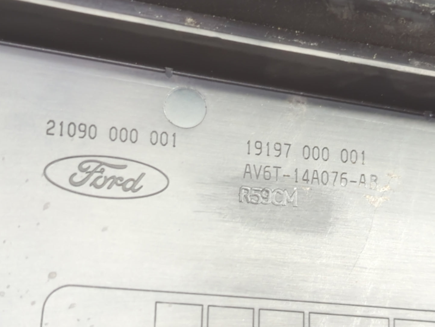 2015 Ford Focus Fusebox Fuse Box Panel Relay Module P/N:AV6T-14A076-AB Fits OEM Used Auto Parts - Oemusedautoparts1.com
