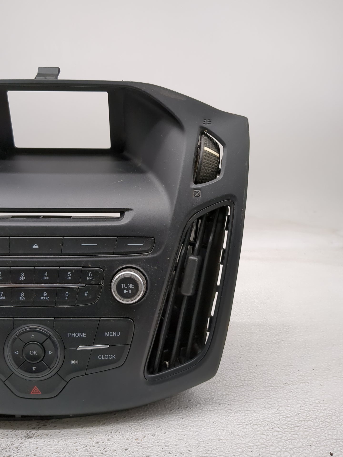 2015-2018 Ford Focus Radio Control Panel - Oemusedautoparts1.com