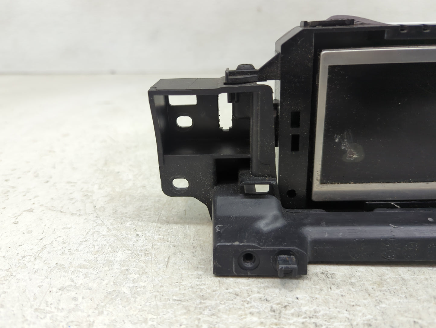 2015-2018 Ford Focus Information Display Screen - Oemusedautoparts1.com