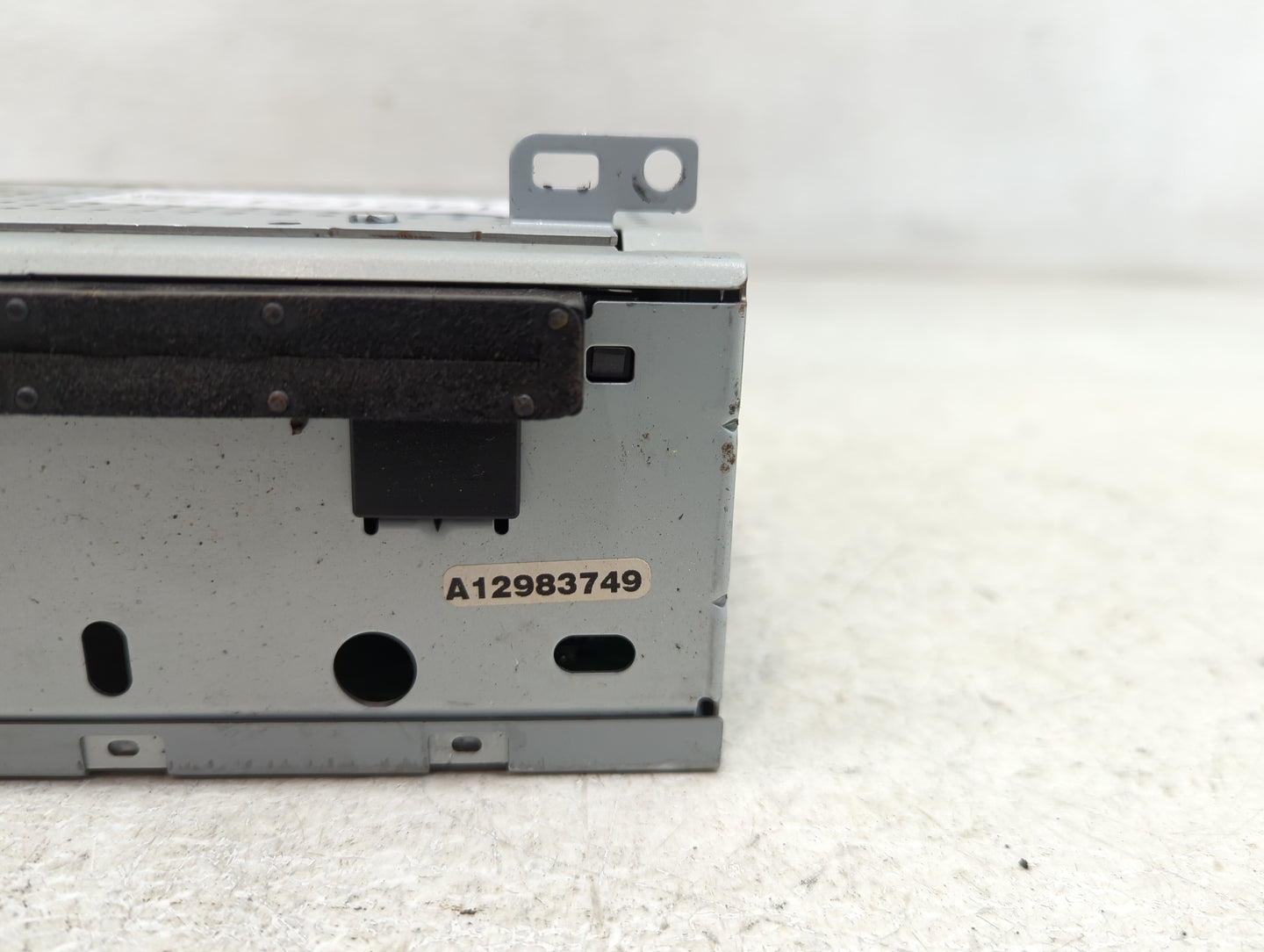 2015-2016 Ford Focus Radio AM FM Cd Player Receiver Replacement P/N:FM5T-19C107-JC Fits Fits 2015 2016 OEM Used Auto Parts -