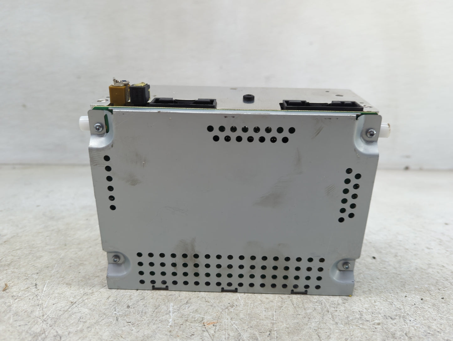 2015-2016 Ford Focus Radio AM FM Cd Player Receiver Replacement P/N:FM5T-19C107-JC Fits Fits 2015 2016 OEM Used Auto Parts -