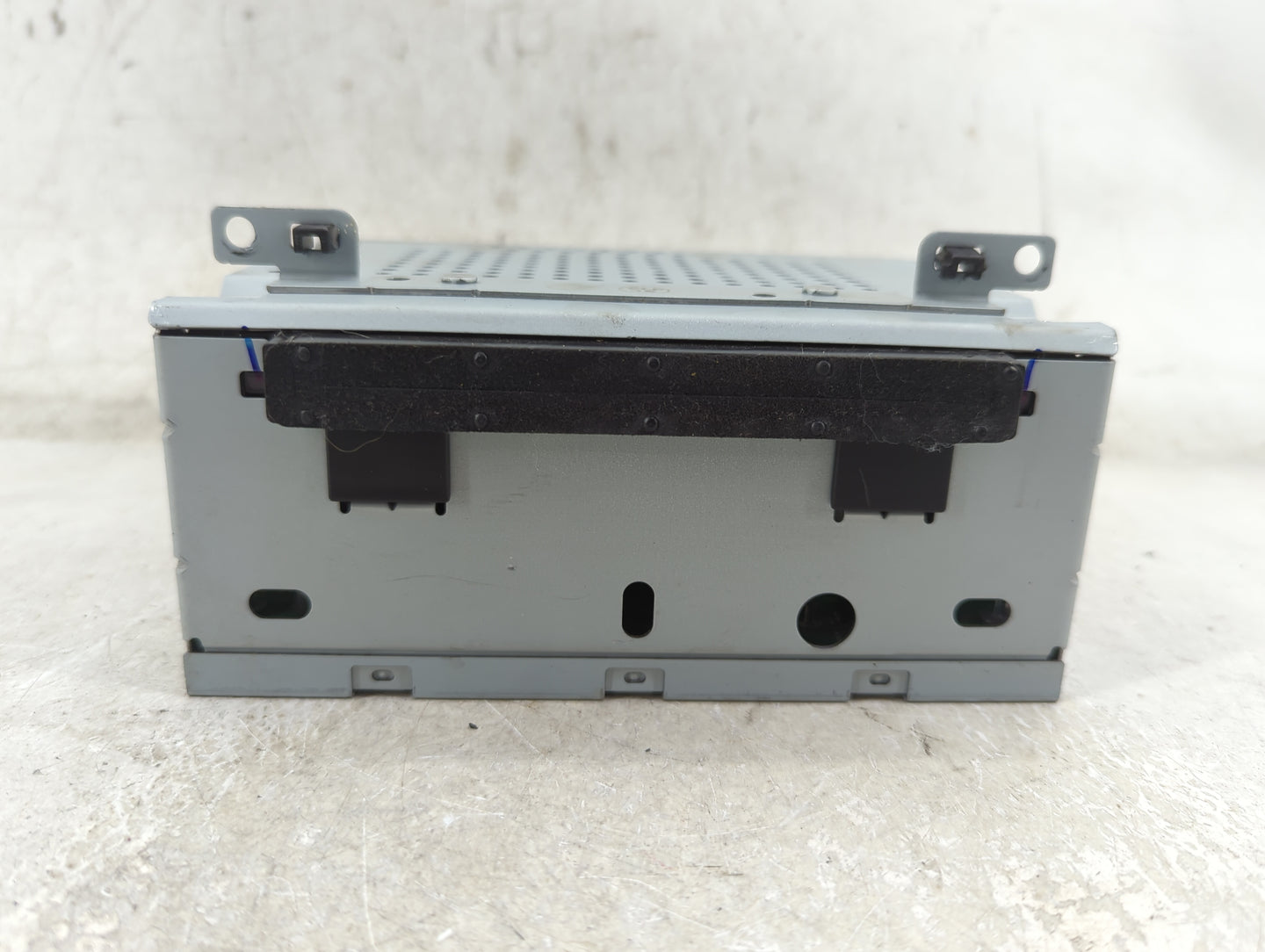 2015-2016 Ford Focus Radio AM FM Cd Player Receiver Replacement P/N:CM5T-19C107-JB Fits Fits 2015 2016 OEM Used Auto Parts -