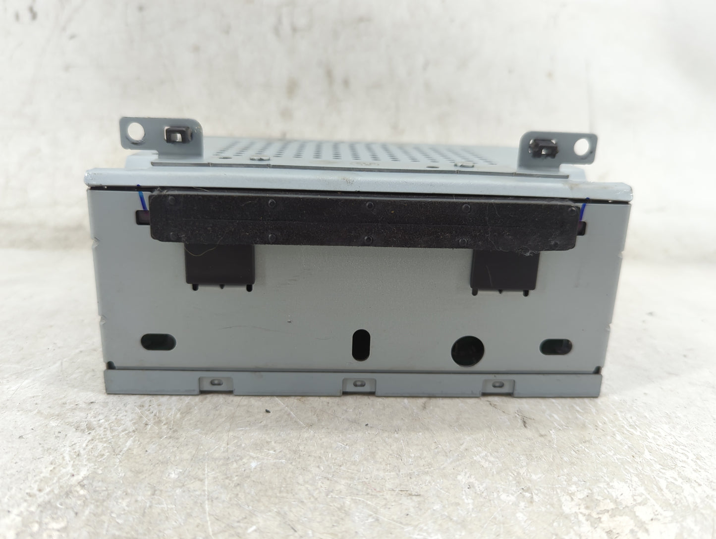 2015-2016 Ford Focus Radio AM FM Cd Player Receiver Replacement P/N:CM5T-19C107-JB Fits Fits 2015 2016 OEM Used Auto Parts -