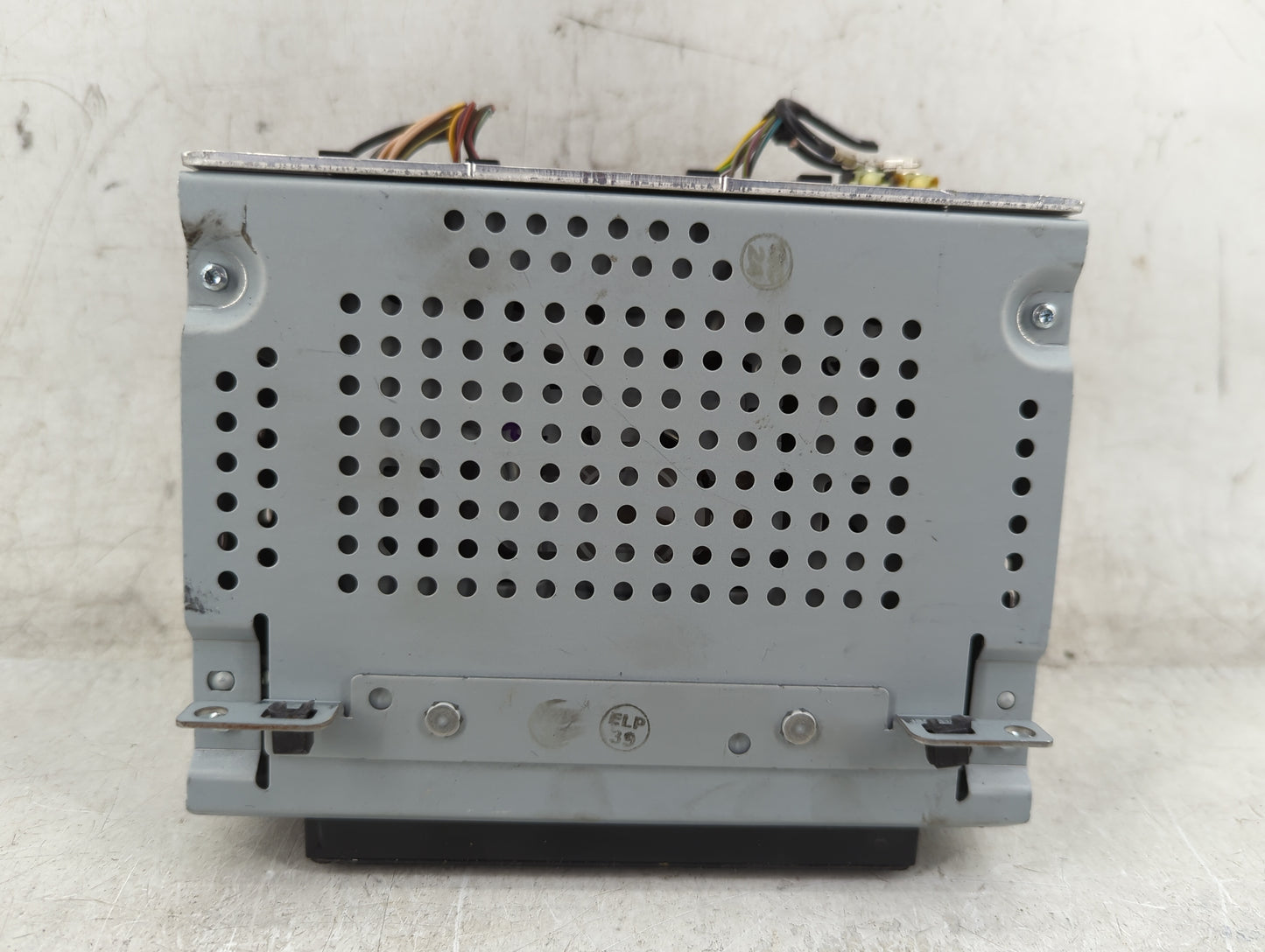 2015-2016 Ford Focus Radio AM FM Cd Player Receiver Replacement P/N:CM5T-19C107-JB Fits Fits 2015 2016 OEM Used Auto Parts -