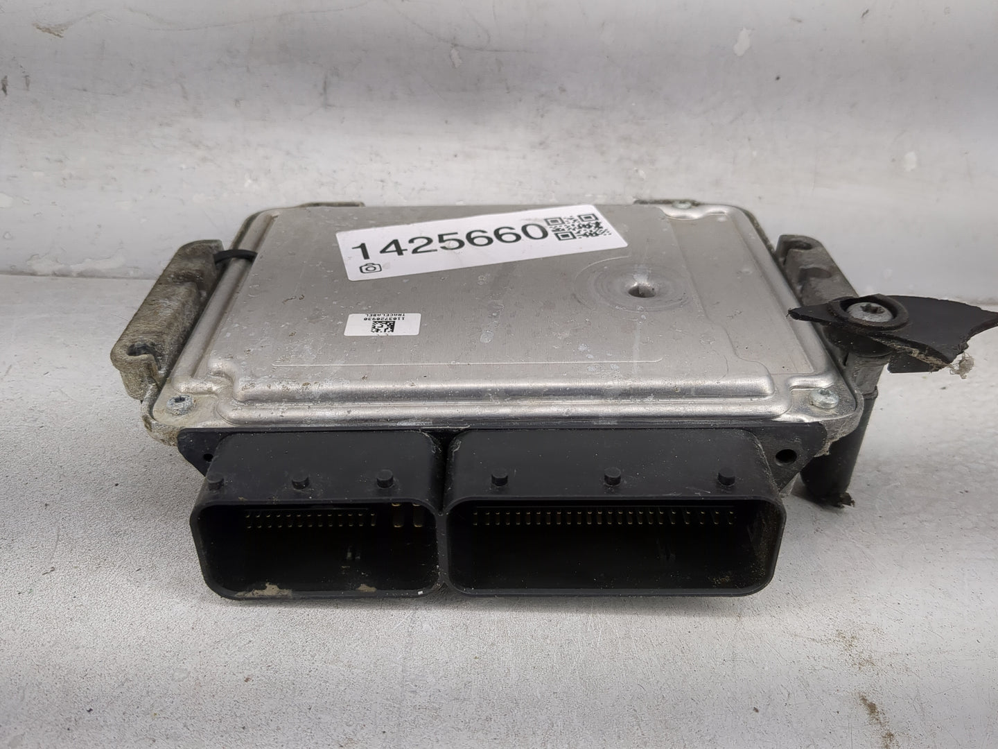 2013-2018 Ford Focus PCM Engine Control Computer ECU ECM PCU OEM P/N:FM5A-ADB Fits Fits 2013 2014 2015 2016 2017 2018 OEM Us