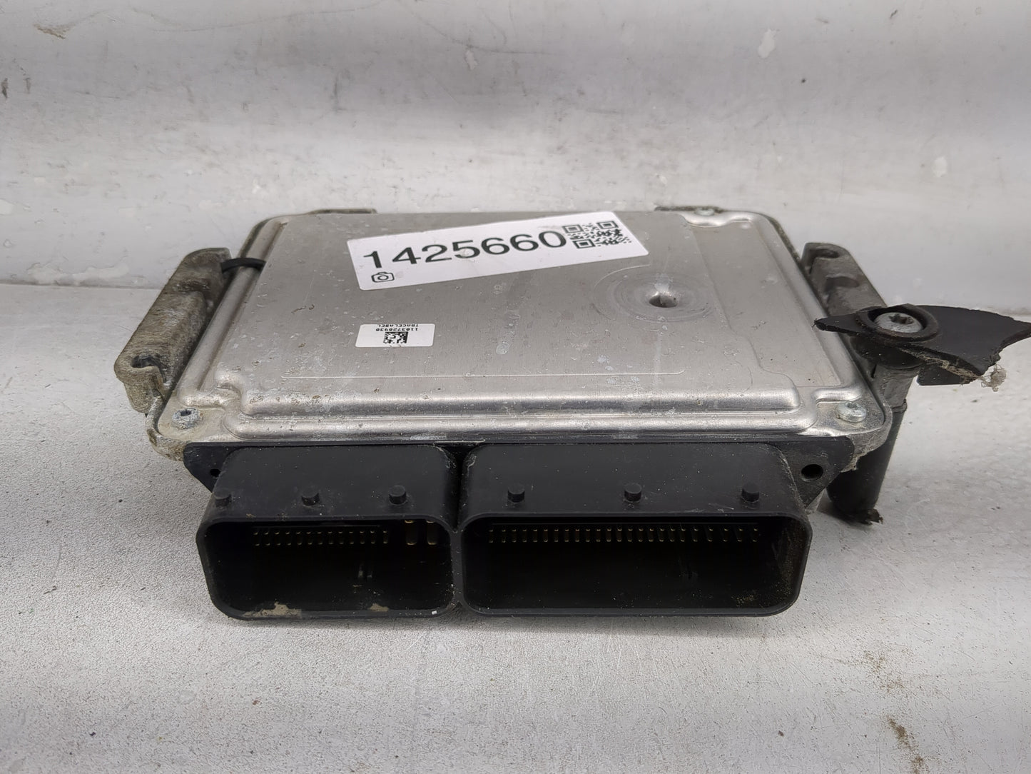 2013-2018 Ford Focus PCM Engine Control Computer ECU ECM PCU OEM P/N:FM5A-ADB Fits Fits 2013 2014 2015 2016 2017 2018 OEM Us
