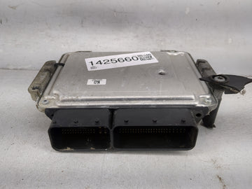 2013-2018 Ford Focus PCM Engine Control Computer ECU ECM PCU OEM P/N:FM5A-ADB Fits Fits 2013 2014 2015 2016 2017 2018 OEM Us