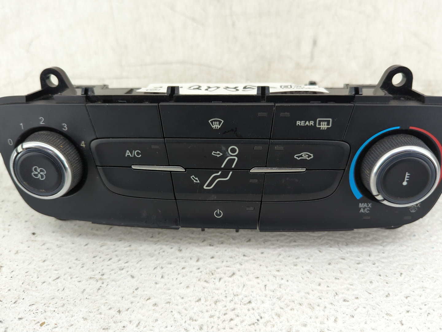 2015-2018 Ford Focus Climate Control Module Temperature AC/Heater Replacement P/N:F1ET-19980-JF Fits Fits 2015 2016 2017 201