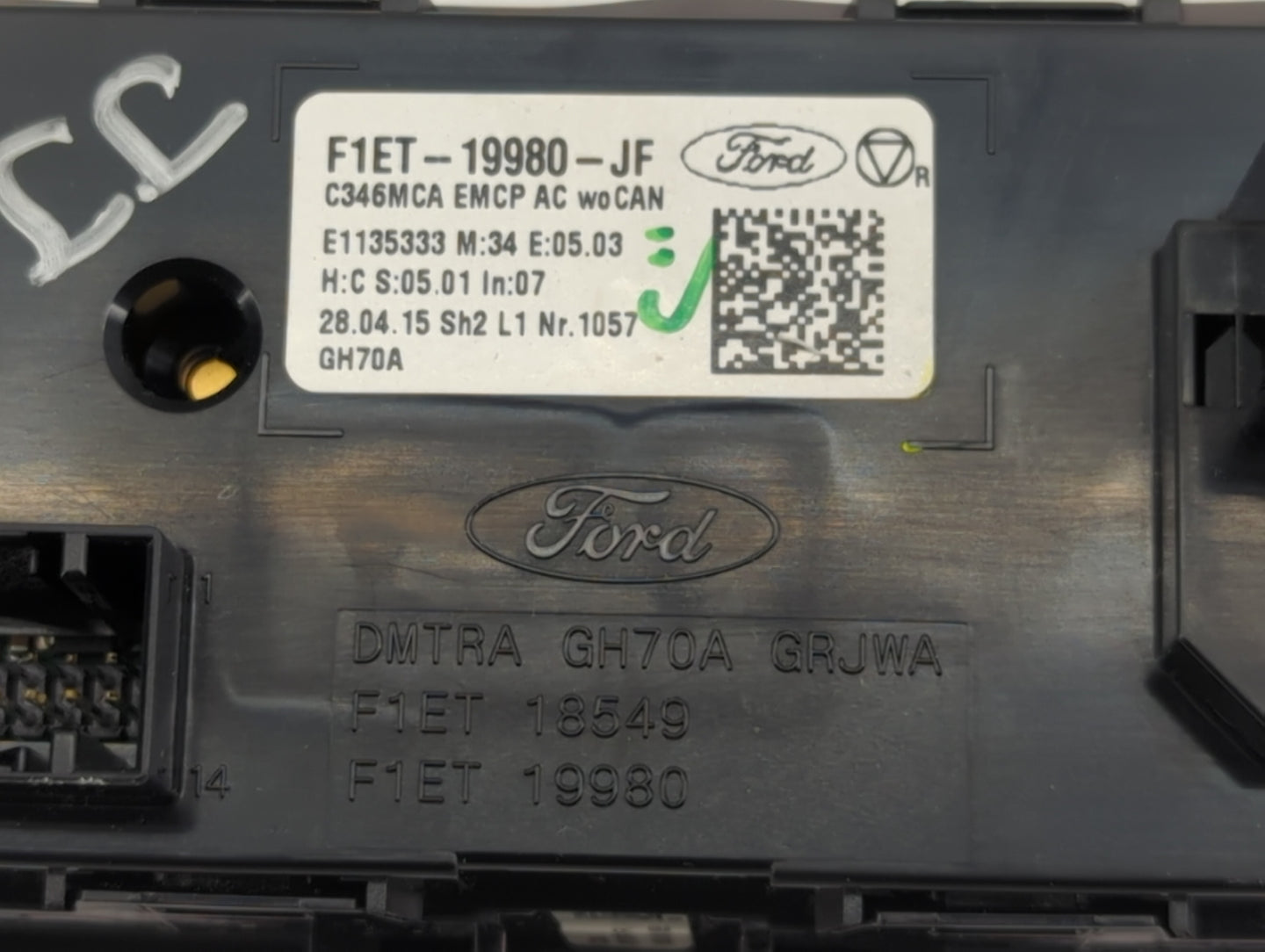 2015-2018 Ford Focus Climate Control Module Temperature AC/Heater Replacement P/N:F1ET-19980-JF F1ET 18549 Fits OEM Used Aut