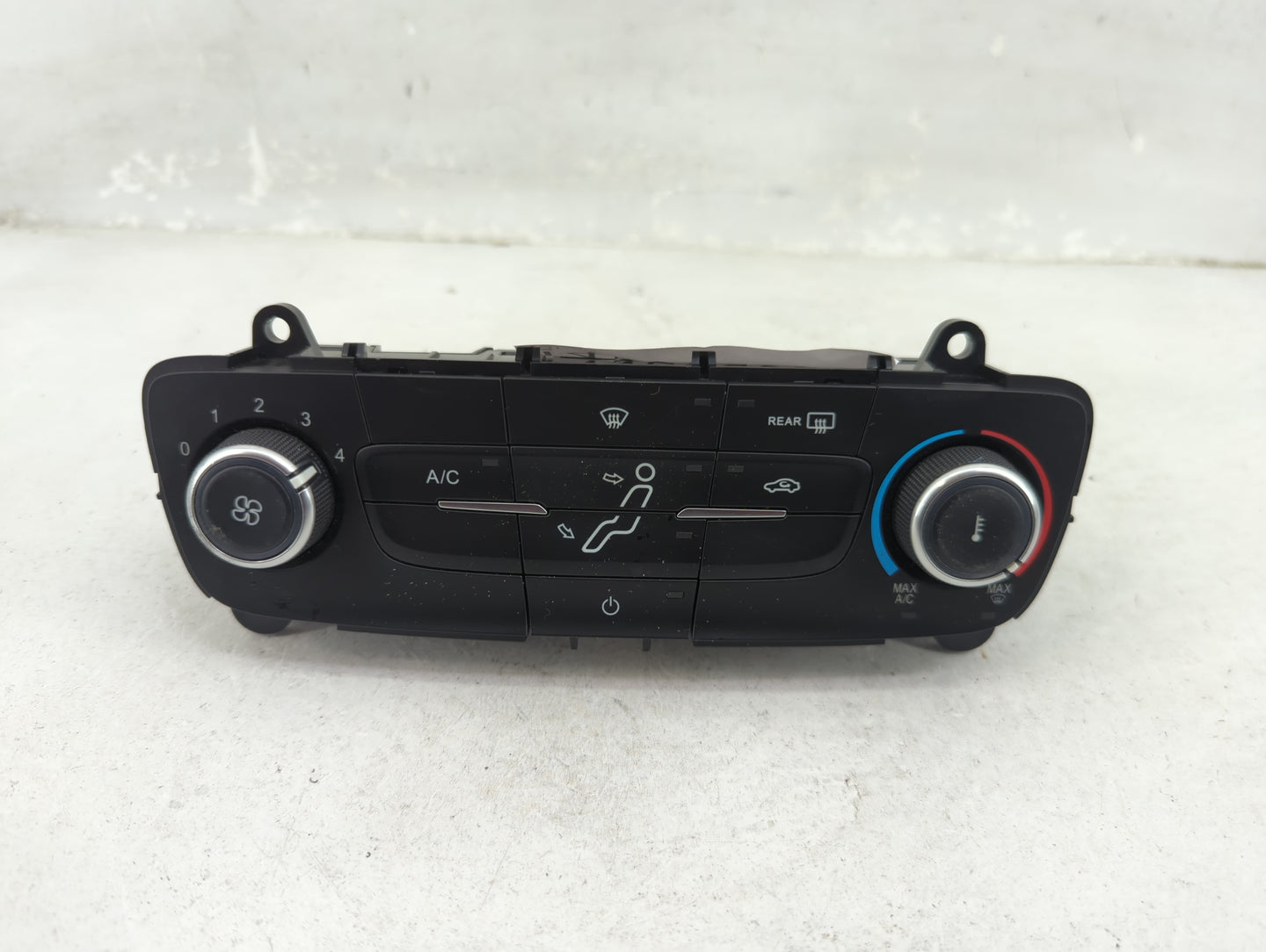 2015-2018 Ford Focus Climate Control Module Temperature AC/Heater Replacement P/N:F1ET-19980-JF Fits Fits 2015 2016 2017 201