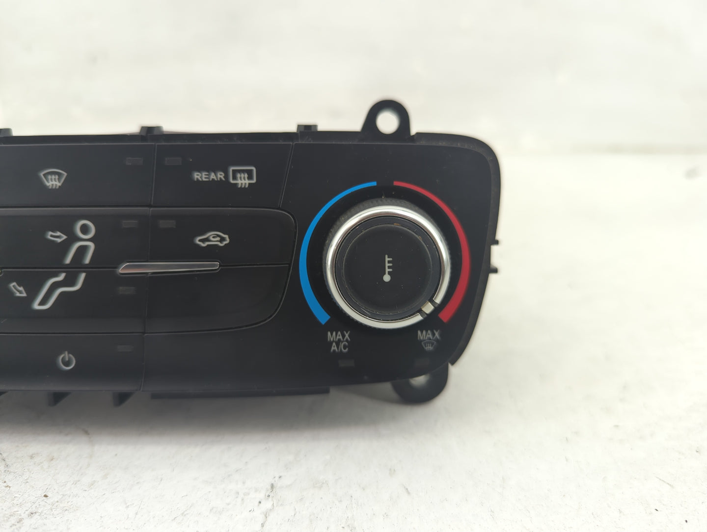 2015-2018 Ford Focus Climate Control Module Temperature AC/Heater Replacement P/N:DM5TRA GH70A Fits Fits 2015 2016 2017 2018